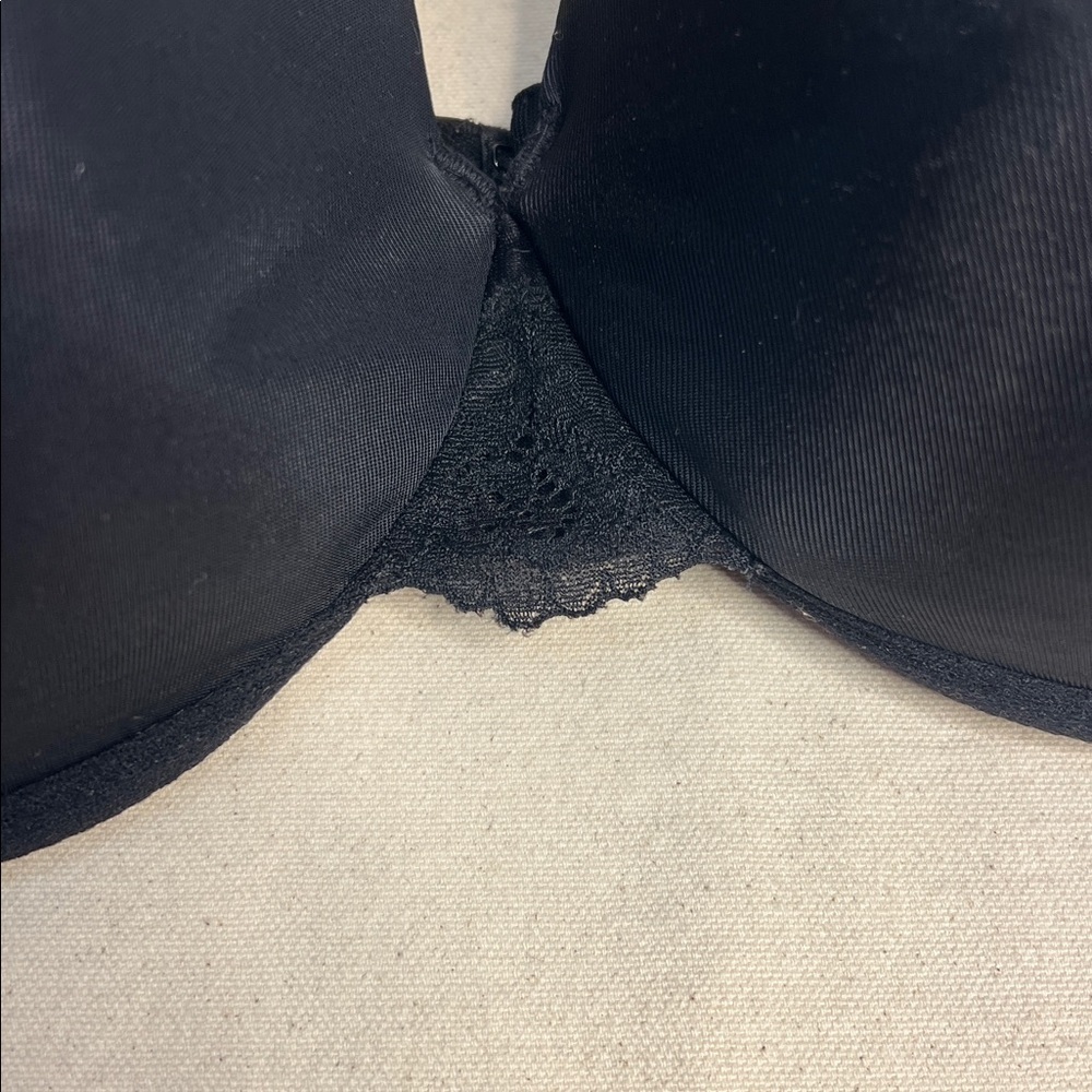Cacique Black Smooth Boost Plunge Bra 40DDD Sexy Lift Sculpting Lace Trim - Picture 2 of 4
